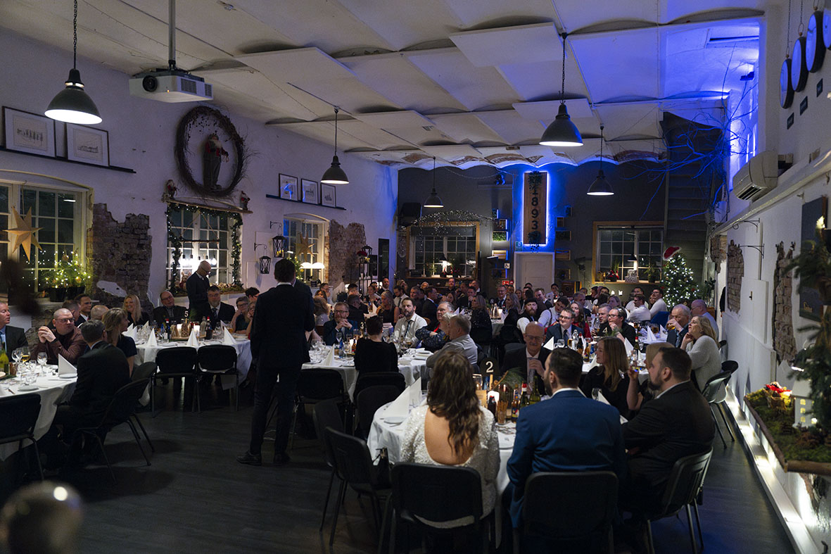 Tenaris's tweet image. The TenarisShawcor team celebrated the 30th anniversary of the Orkanger facility in Norway with a seniority award ceremony to honor our dedicated colleagues who have been part of the Orkanger facility since its opening!

#TenarisShawcor #TenarisinNorway #CoatingSolutions