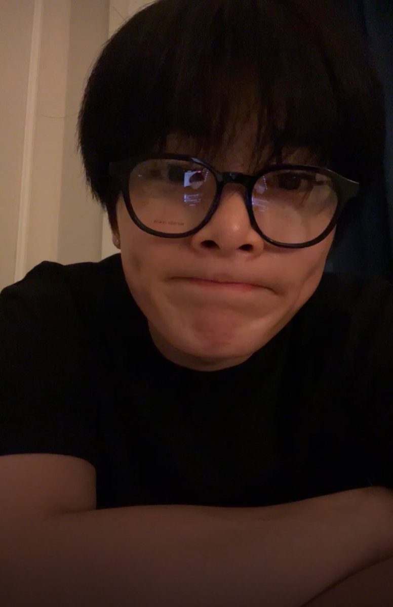 yslcheol's tweet photo. jeongin instagram live !! https://t.co/q8S1ByoOc4