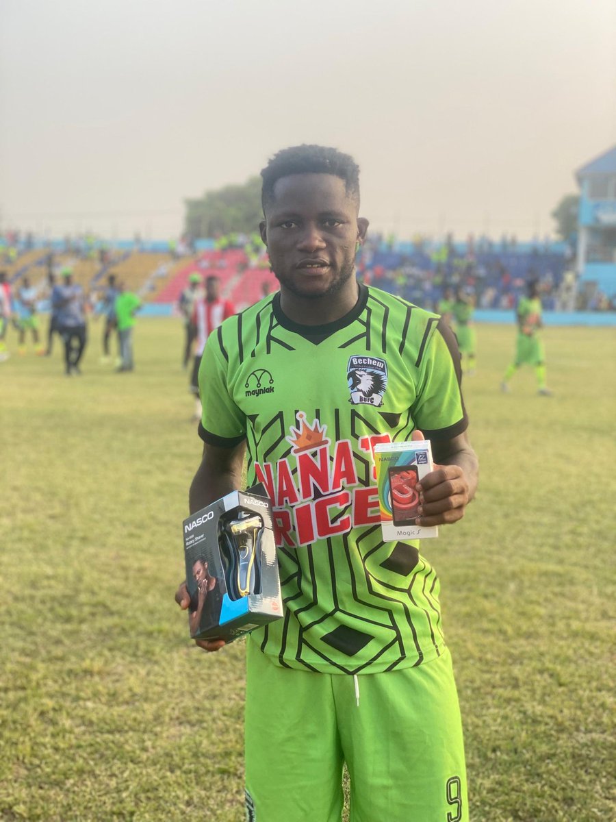 BechemUnitedFC's tweet photo. Bechem United 1️⃣ 🆚 0️⃣ Samartex

𝙈𝙑𝙋: 𝔻𝕒𝕣𝕝𝕧𝕚𝕟 𝕐𝕖𝕓𝕠𝕒𝕙 🎖️

#GPLWk14
#BechemSamartex https://t.co/IYDYWfCM5w