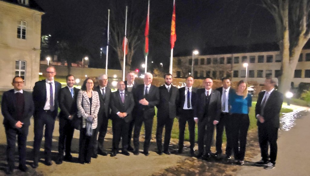 À l'initiative du Club France Oman, la Normandie renforce ses liens avec #Oman👍
Après la visite de M. Morin à SE Ahmed Al-Araimi à Paris, un dîner à l'hôtel de région a réuni les acteurs économiques, le Club et l'Ambassade pour préparer le voyage des entreprises normandes à Oman