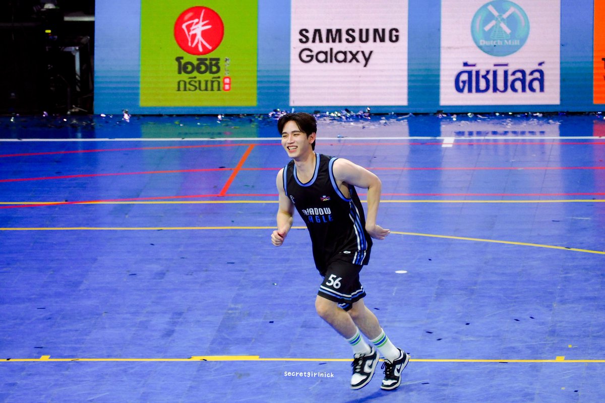 secretgirlnick's tweet photo. นิววี่กับลูกบาสโคตรน่ารักเลย 🏀

@new_thitipoom #Newwiee
#TayNew #เตนิว 
TAYNEW SHADOW EAGLE TEAM
#GMMTVStarlympics2024 https://t.co/pZ8Y5qLKzm