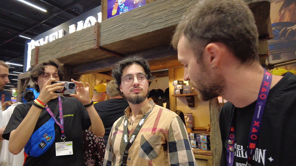 ZeroLoops tweet media