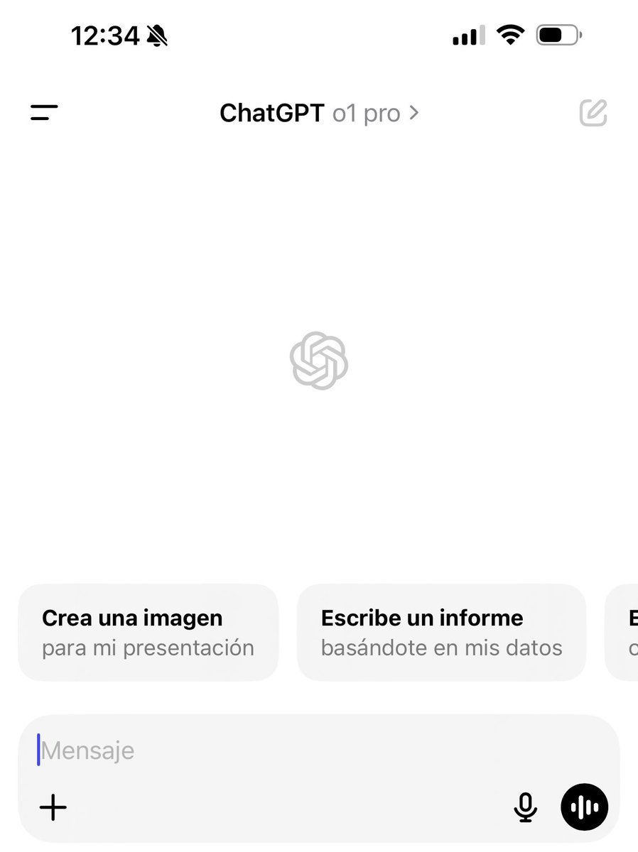 QuinteroCalle's tweet photo. He pagado la versión o1 Pro de ChatGPT que cuesta 200 dólares al mes. Por ahora el modelo de inteligencia artificial más potente disponible en el mundo. Postearé las respuestas a las preguntas más interesantes que me envíen el día de hoy. https://t.co/o4pBnr9BKz