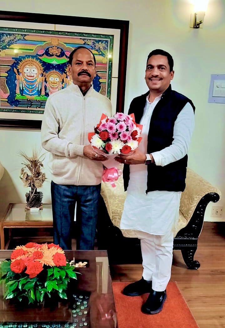 Bhanu Pratap Shahi (@shahipratap) on Twitter photo उड़ीसा राजभवन में राज्य के महामहिम राज्यपाल आदरणीय श्री <a href="/dasraghubar/">Raghubar Das</a> जी से मुलाकात कर आशीर्वाद और मार्गदर्शन प्राप्त किया .. उड़ीसा राजभवन में राज्य के महामहिम राज्यपाल आदरणीय श्री <a href="/dasraghubar/">Raghubar Das</a> जी से मुलाकात कर आशीर्वाद और मार्गदर्शन प्राप्त किया ..
