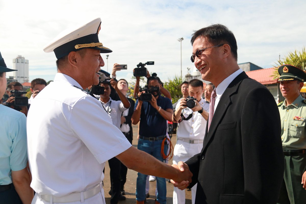 Chinese Embassy in Sri Lanka tweet media