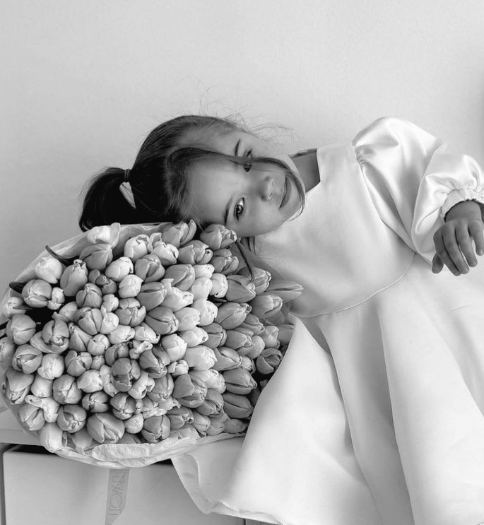 آصنع لنفسك أياما جديدة
ولا تنفق من أيامك القديمة .. 
آحترمها وامضي
✒️
#آذكريني