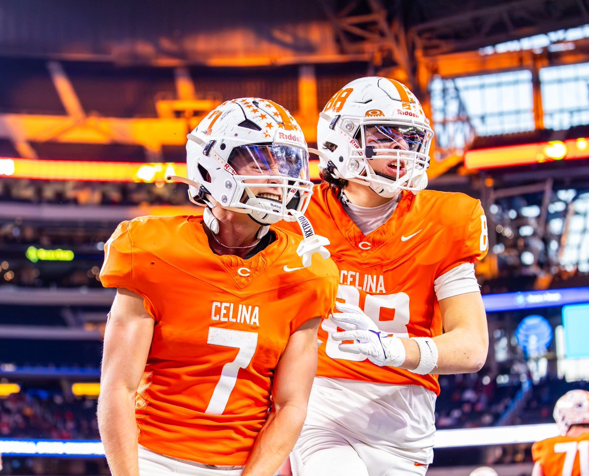 6 upside down it's a 9 now 💍🏆         #txhsfb