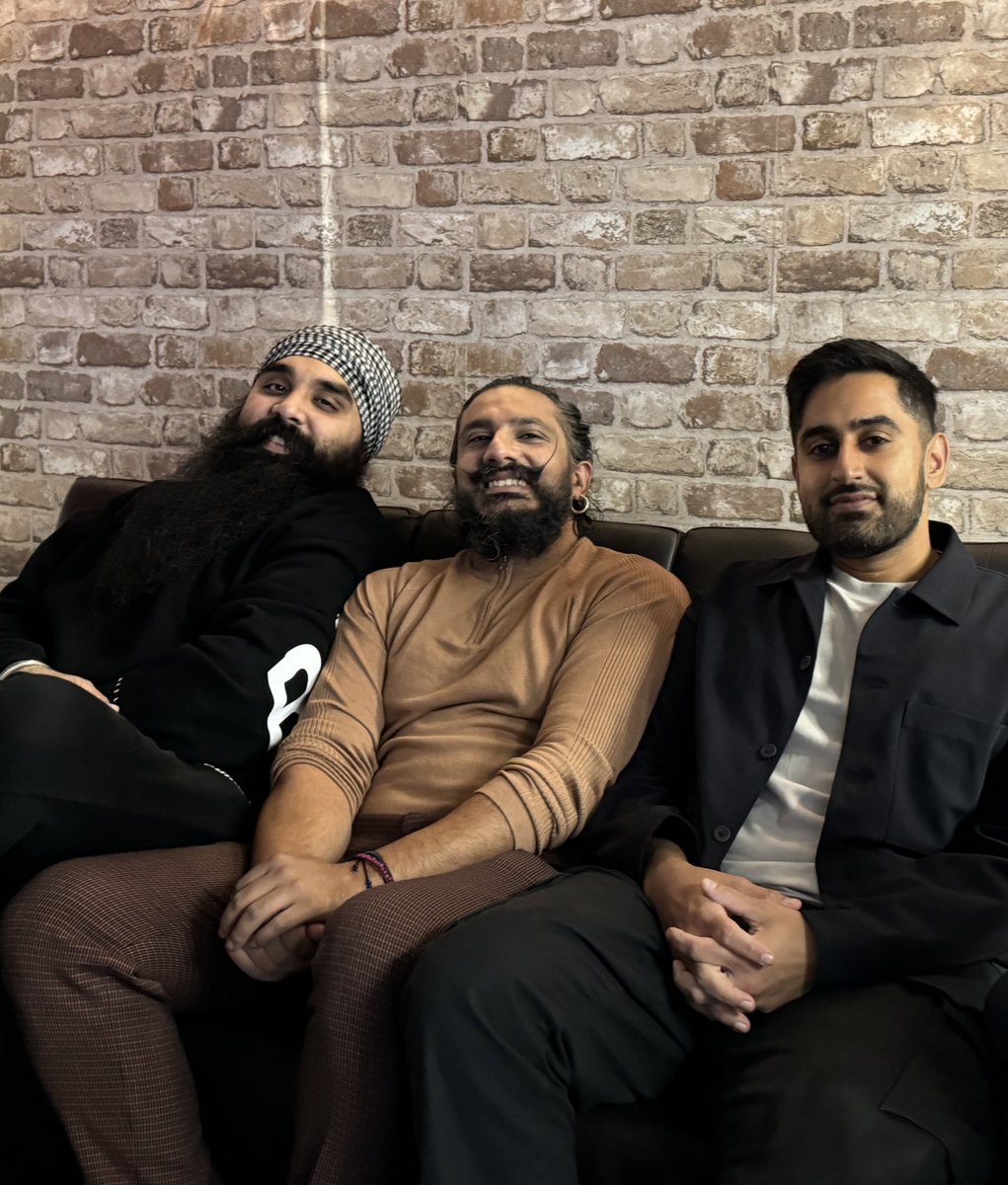 That’s officially a wrap on my latest, produced short film - First Day 🎥 

Written by the star that is <a href="/OmarParvaz/">OMAR (Screenwriter🖊️)</a> and directed by the wonderful <a href="/directorgurjant/">Gurjant Singh</a> with such a wonderful cast and crew too, felt like a dream ✨