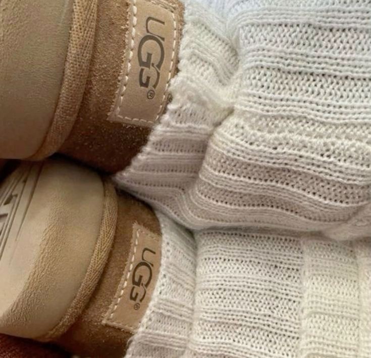 mini ruleta x 15 robux 
by; 🦄

• seguir al cc con las notis activadas 
• dar fav y rt a este post
• sólo subir ss de que le dieron fav y rt al siguiente post ↓
x.com/taeelovers/sta…