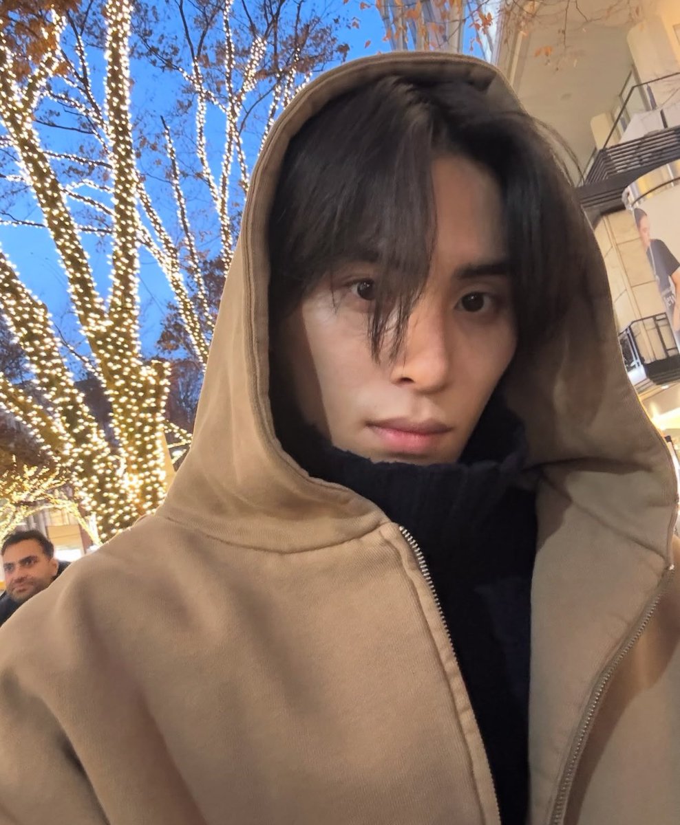 dolgolaeui's tweet photo. Yoo Tae Yang #yootaeyang #유태양 #SF9 #wasitlove #clickyourheart You can follow Yoo Tae Yang’s official Instagram account - taeyang_0228 https://t.co/AI6gJukQpI