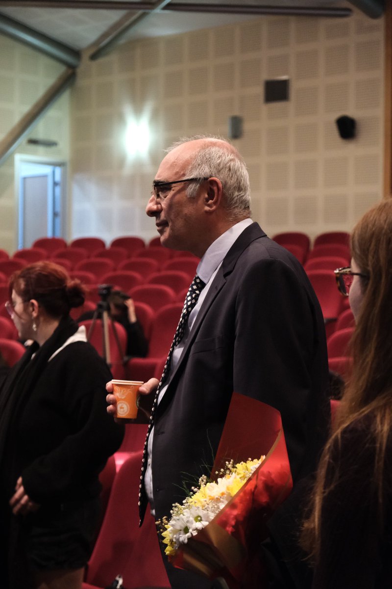 gsusbk's tweet photo. Zirvemizin üçüncü gününde Sayın Osman Fuat Özçelebi ile beraberdik.
"Hakikatin Önemsizleştiği Çağda Siyasal İletişim" konulu oturumumuza katılımları için değerli konuğumuza teşekkür ederiz. https://t.co/PJUTjrLdp0