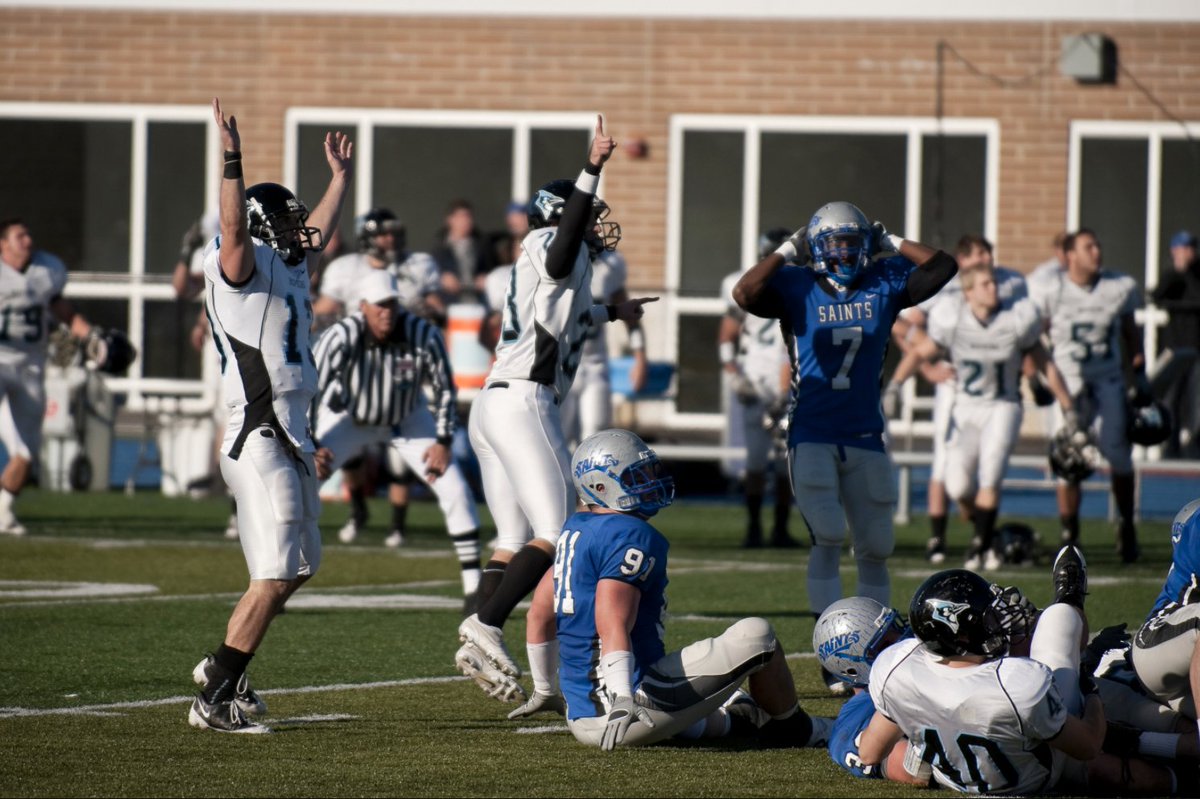 Furman's 48-yard FG breaks the previous JHU NCAA record long of 43 yards by Alex Lachman in 2009 at Thomas More ... you may remember that walk-off winner!  #GoHop #ccfb #d3fb