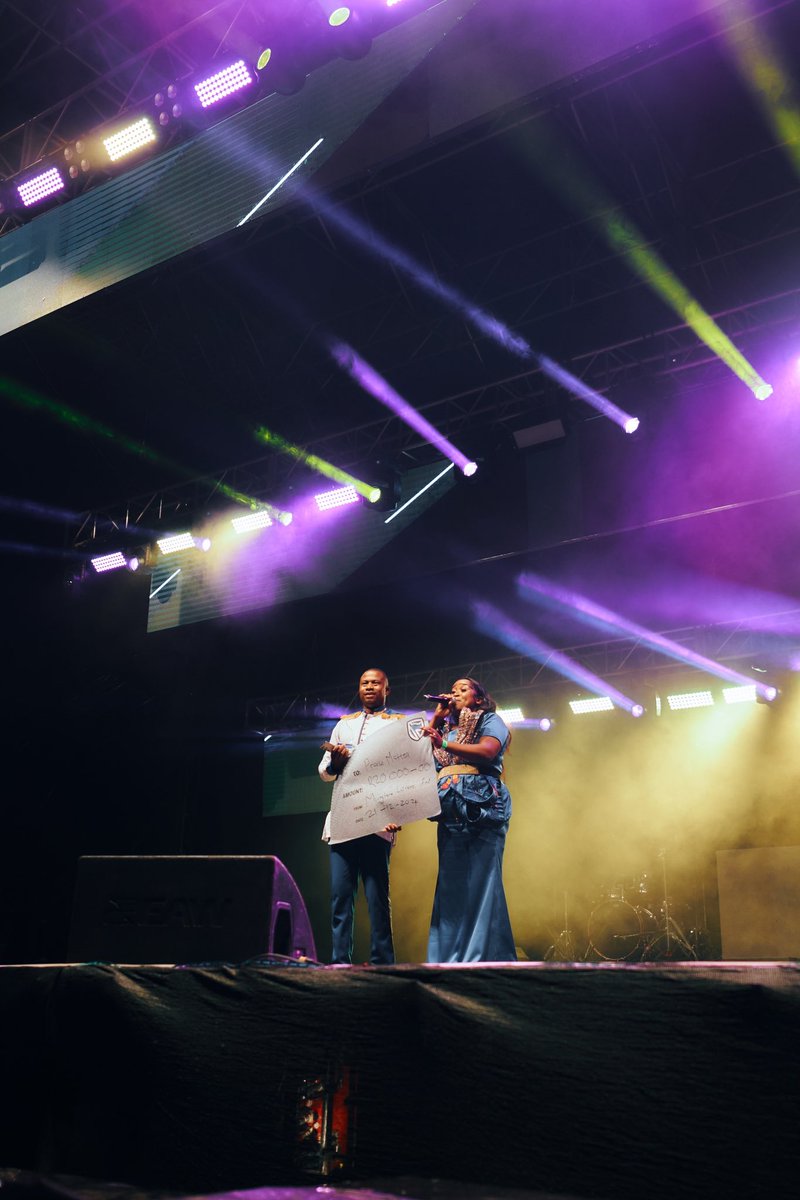 sabc_sales's tweet photo. @munghanalonene Celebrates Musical Excellence at #XMA19 ! 🎶
A night of pure magic as artists take the stage to claim their well-deserved awards. Here’s to the sounds that move us and the talent that inspires us!
#XMA19 #sabcsales https://t.co/OkaDQGs6S7