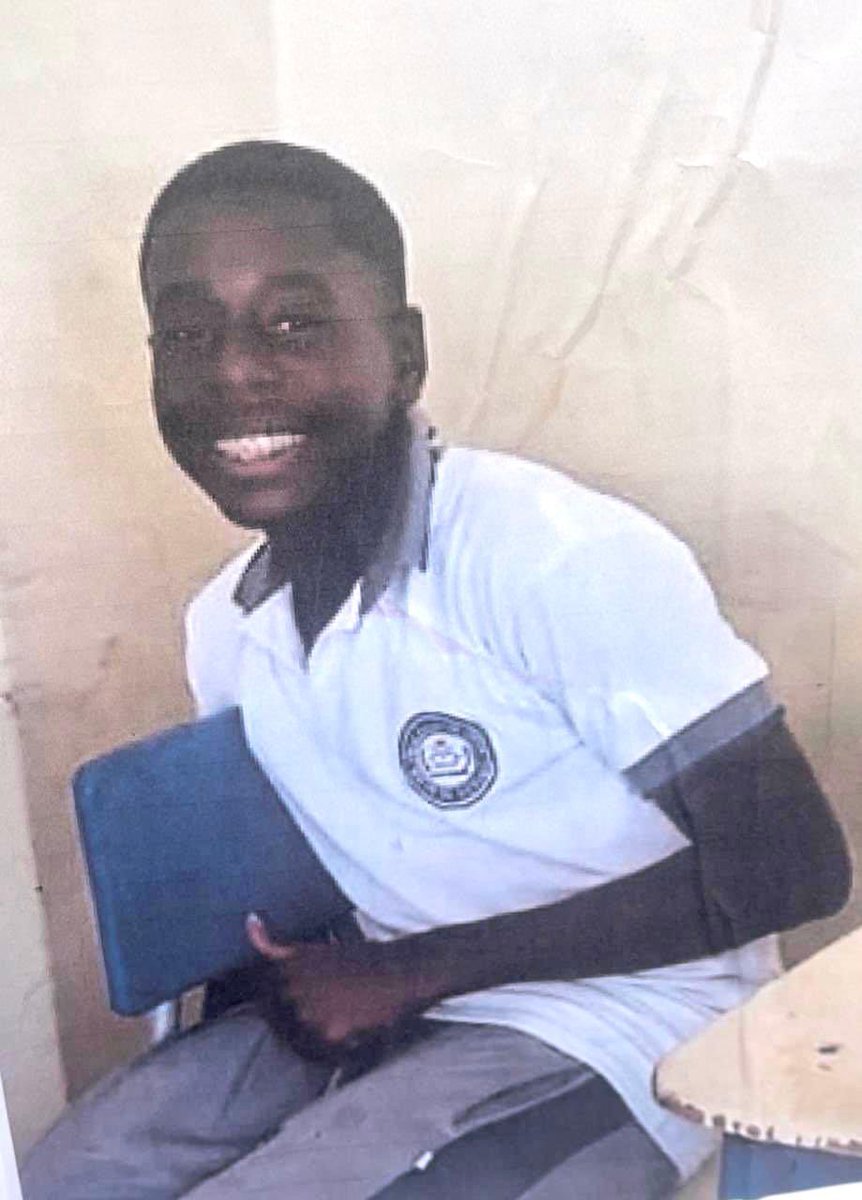 SaltosYadiraEc's tweet image. 🚨 ¡Atención! 🚨 
¡No más indiferencia! 

Dónde están❓Han pasado 13 días de silencio estatal y el dolor, la desesperación de sus madres aumenta. El 08 de diciembre tras un operativo en Las #Malvinas, Guayaquil, desaparecieron niños futbolistas:  

Saúl Arboleda (15 años), Steven…