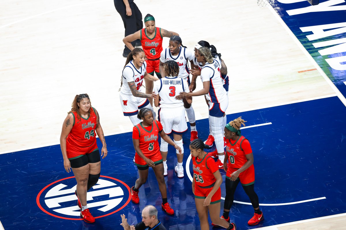 OleMissWBB's tweet photo. Views from The North Pole ☃️ https://t.co/Ls0Pj1GJzY