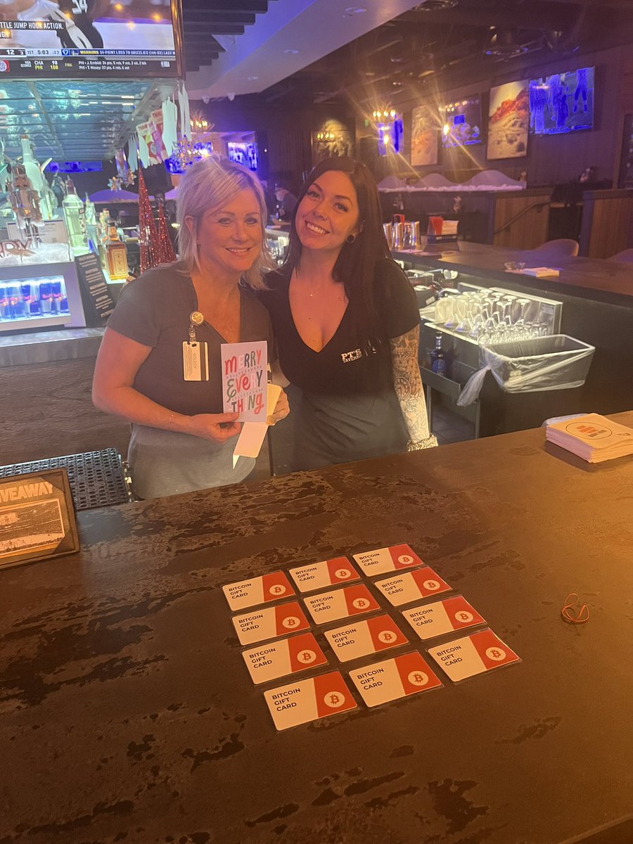 obbb_USA's tweet photo. Giving the gift of Bitcoin. 🎁

Happy Holidays to our friends at Sierra Gold. Whatever you do, don’t sell the Bitcoin. 🚀🚀🚀

Vegas Bitcoiners meetup group. Every Wednesday. 6:30pm. 9465 S Eastern. Find us on Meetup!

@PTsTavern @BalletCrypto https://t.co/nOyM3EdVyc