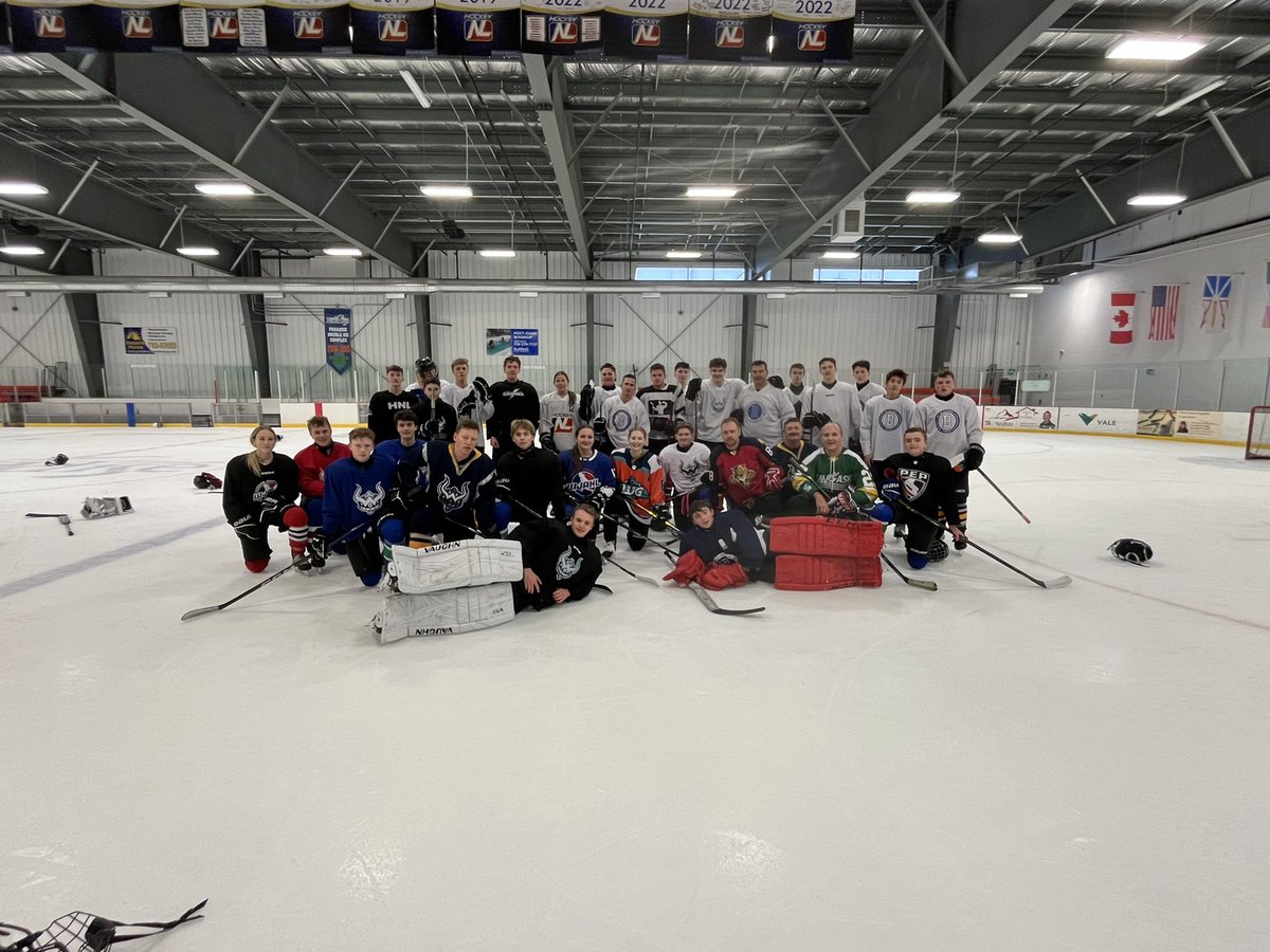 Paradise Minor Officials Annual Christmas skate. Enjoying time together is great for building their program