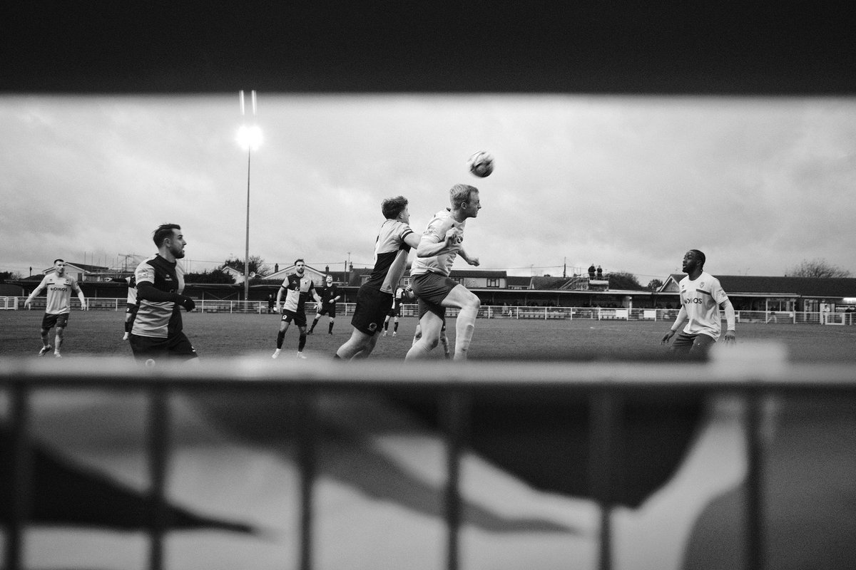 dangoodyart's tweet photo. Four more from @CIFC v Horsham 

#nonleague #nonleaguefootball #football #isthmianleague #football https://t.co/rAqsloeOhG