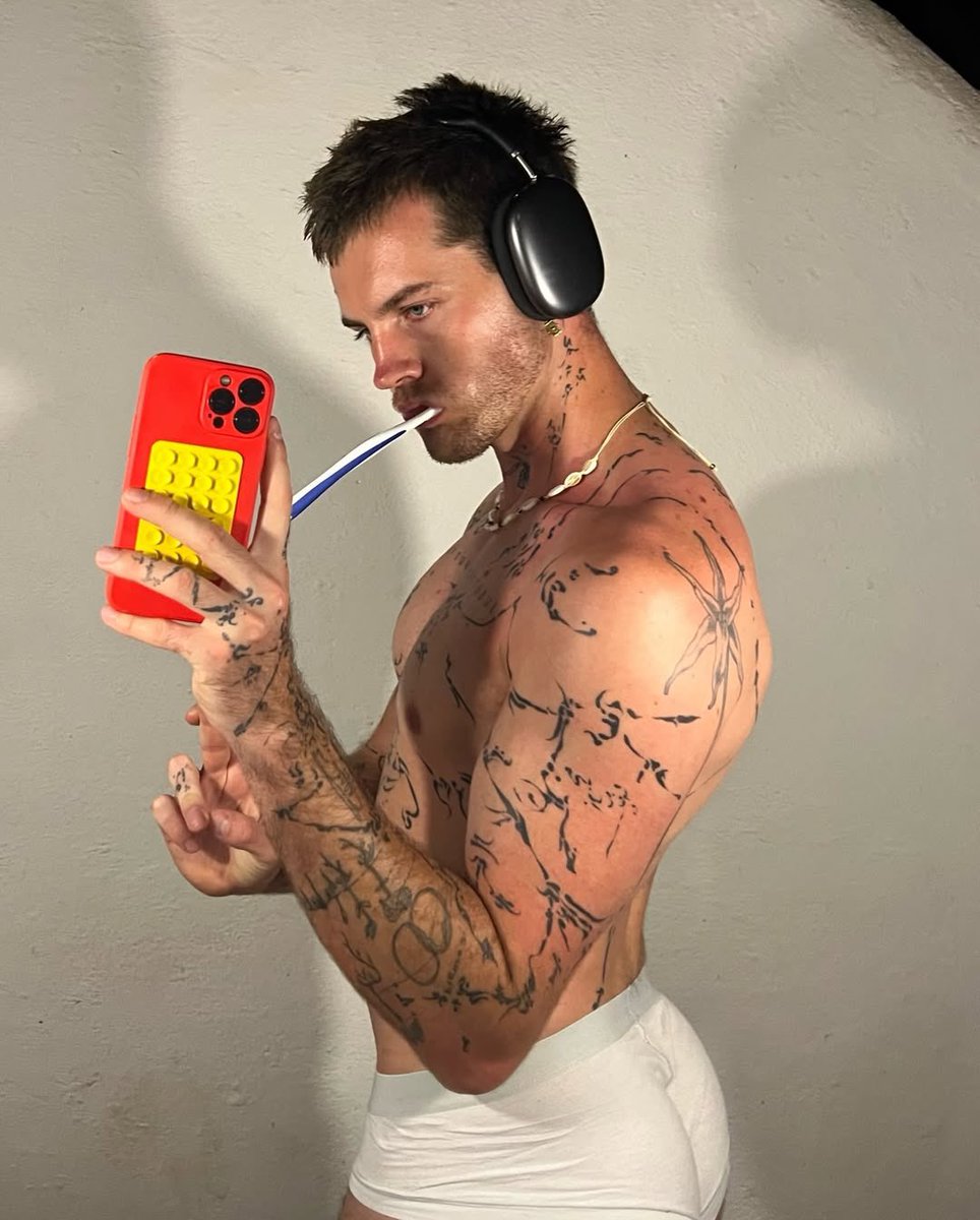 ❤️‍🔥 (@xbrpllyz) on Twitter photo 