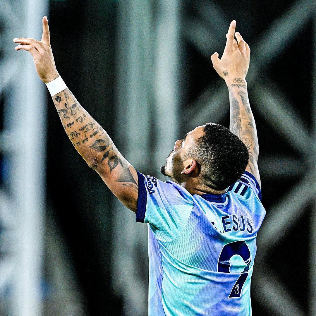 🎶 Jingle Bells, Jingle Bells,
Jingle all the way…
Oh what fun it is to see
The Arsenal win away… 🎶