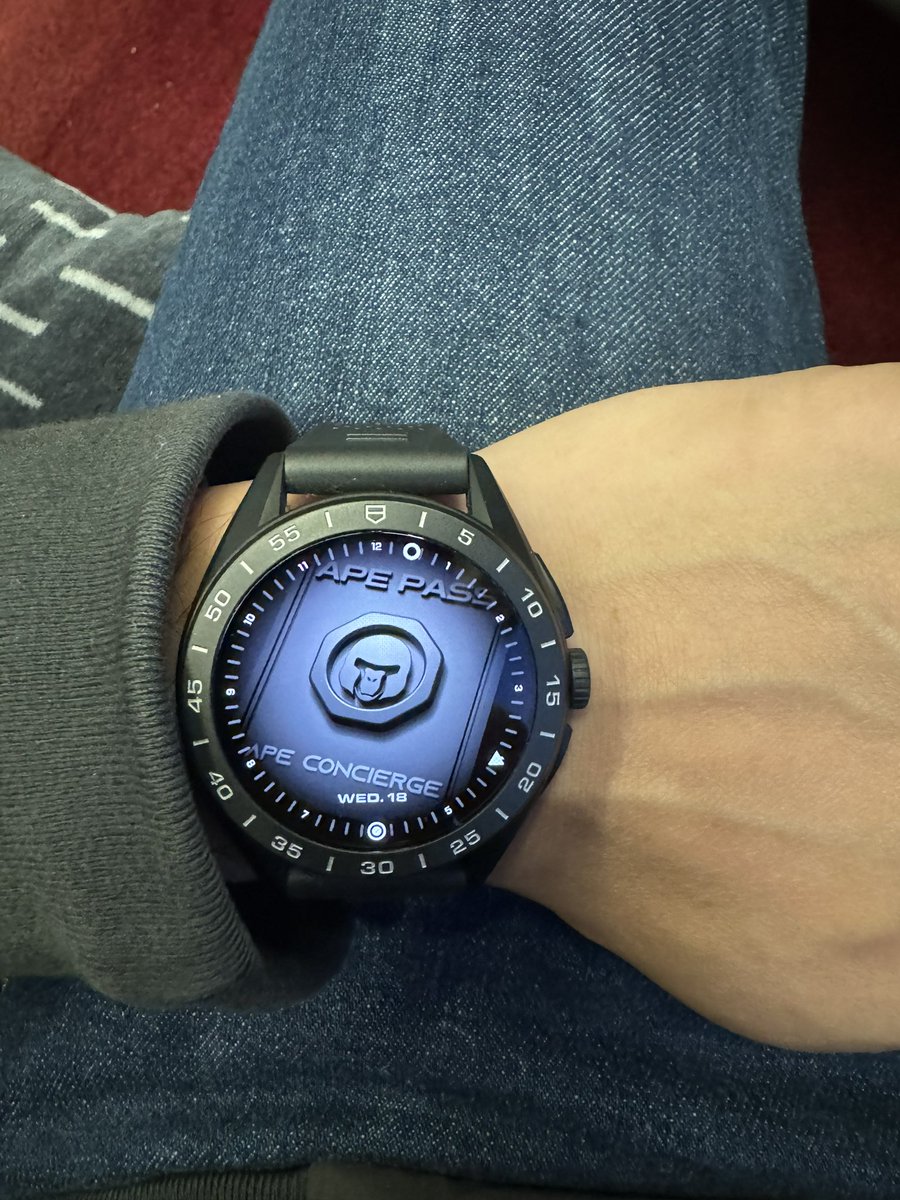 ApeConcierge's tweet photo. When you need your Ape Pass to get in ⌚️
#ApePass https://t.co/hMAtDJ0MsQ