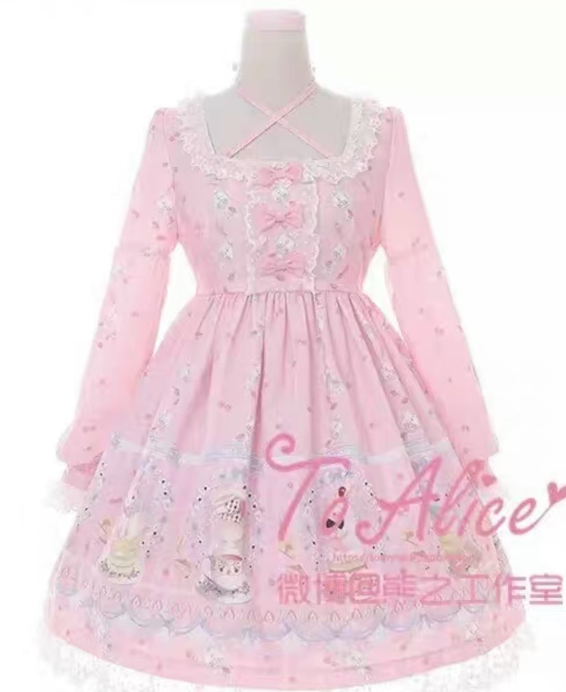 1233miao's tweet photo. 捡漏收的好可爱呀两件才70
日牌即视感#lolita https://t.co/ZfkLDjAmuK