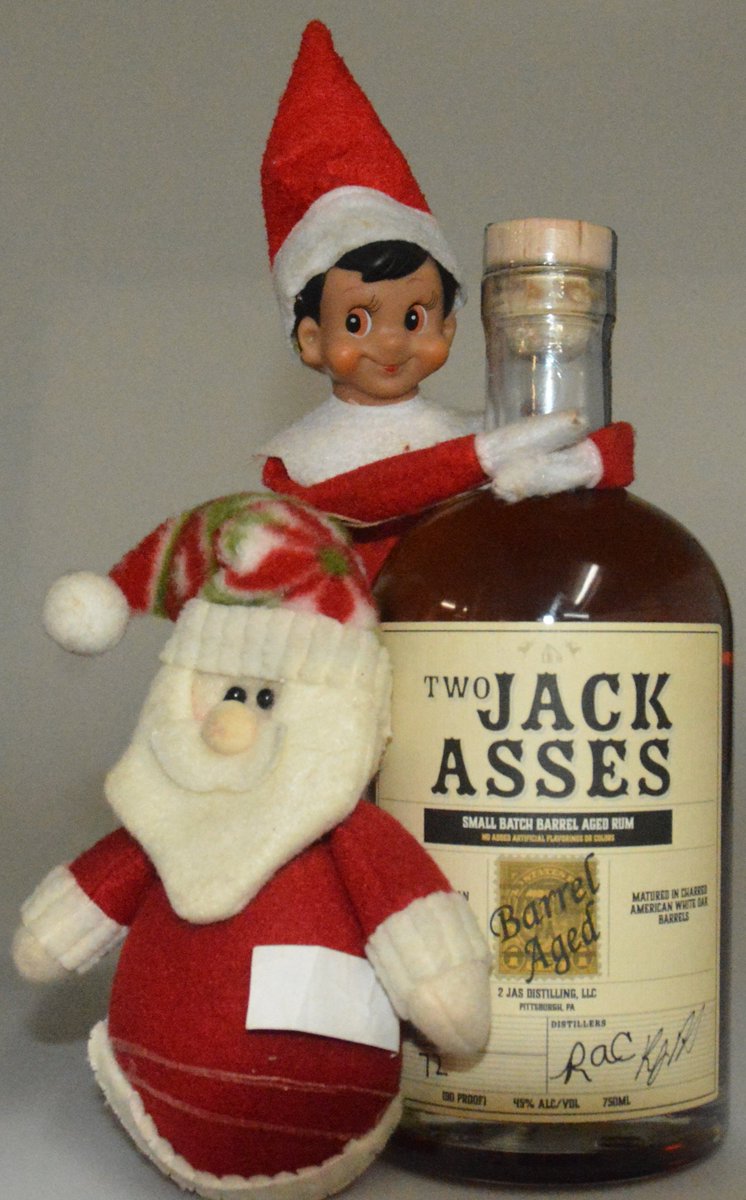 2jasdistilling's tweet photo. 🎅✨ Santa &amp; the Elf on the Shelf are keeping an eye on Two Jackasses Barrel-Aged Rum! 🥃

Bold, smooth, and perfectly aged—it’s the gift everyone wants this holiday season. ��

🛒 Don’t let them snag it all! Shop now: https://t.co/bgSkQaB92A https://t.co/O6LpZQkLIz