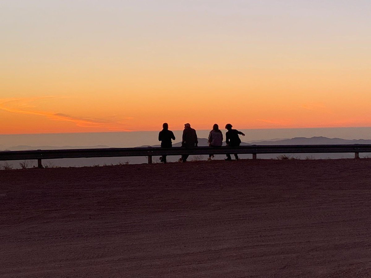 astro_Seba's tweet photo. A week late, but our 14-nights observing run was a success at CTIO’s SMARTS-GSU telescopes!! Observing the nearest M and K dwarfs to the Sun 🔴🟠🌞 https://t.co/Sj45s0s9oE