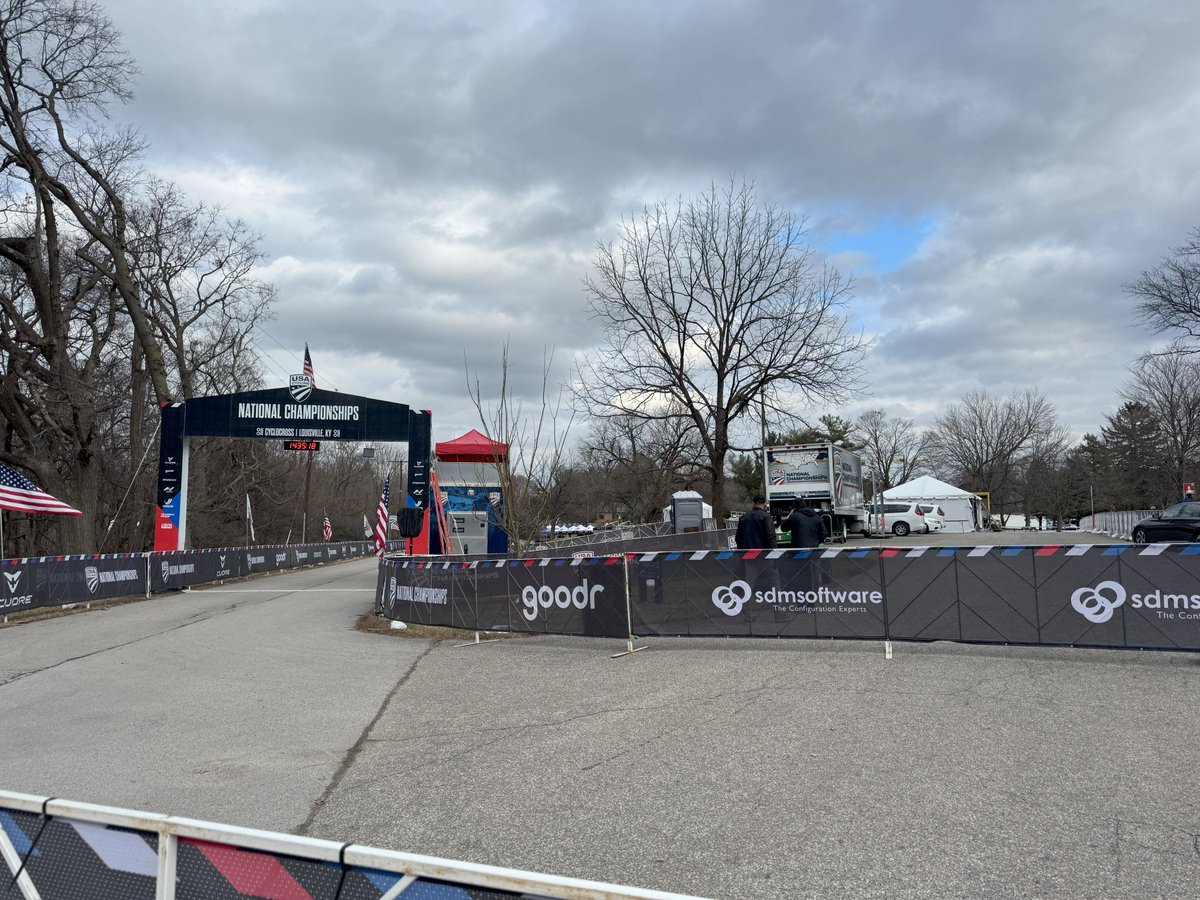 sdmsoftware's tweet image. The @sdmsoftware logo well represented just past the finish line at last week&apos;s US Cyclocross National Championships in Louisville, Kentucky!