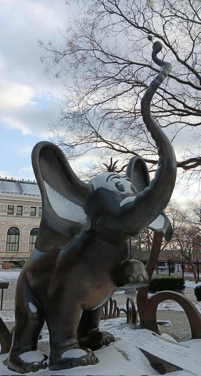 Running62338758's tweet image. A snowy Horton at the #Springfield Museums. @ericfisher @ryanhanrahan @RachelFrank_CT