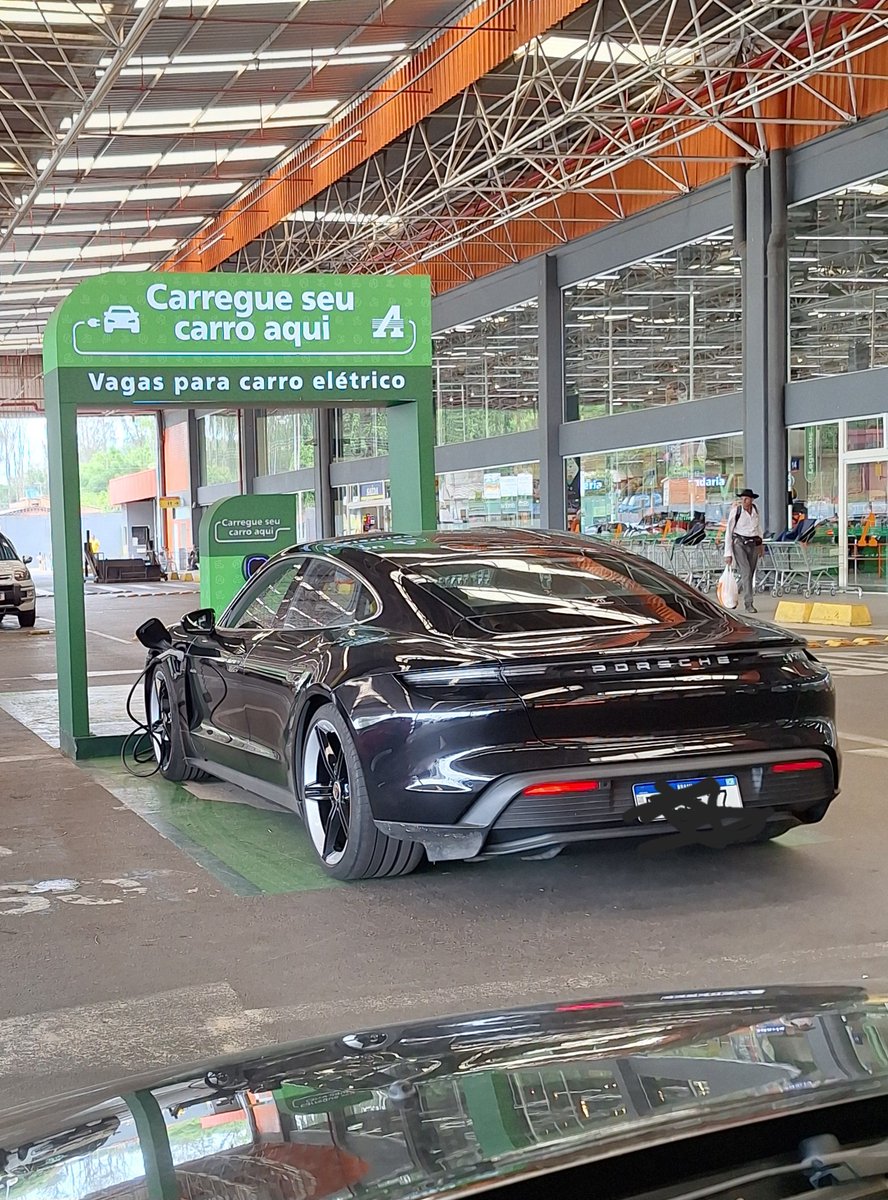 klebersaboia's tweet image. Coisas que a gente só vê no #atacadao