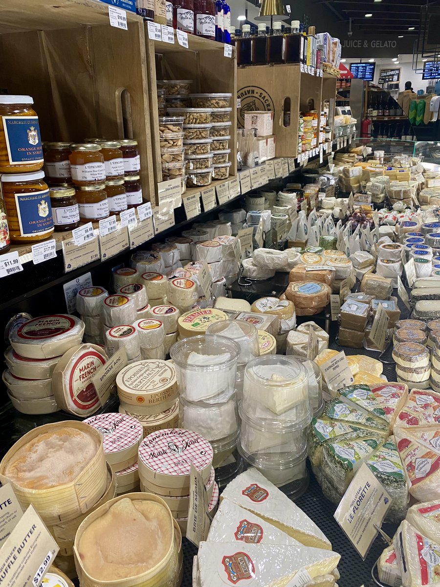 Sacramento's charcuterie board supply destination since 1973. 🧀🧀

Sacramento Natural Foods Co-op 📸
2820 R St, Sacramento, CA 95816
916-455-2667 // 7am-10pm Daily
sac.coop