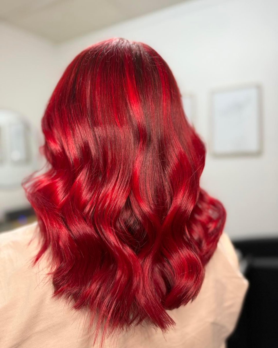 arcticfoxcolor's tweet photo. Rich B*** energyπ°β€οΈβπ₯ These hair colors have us feeling luxuriousπ
https://t.co/1rxDPQXlSq
#ArcticFoxHairColor #redhair #orangehair #gingerhair #copperhair #cowboycopper #hair #hairstyles #veganbeauty #crueltyfreebeauty #AFWrath #AFPoison #AFSunsetOrange #AFVirginPink https://t.co/BgOqENfGYW