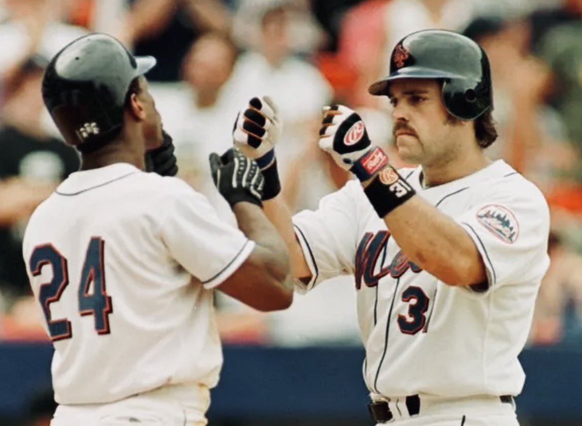 mikepiazza31's tweet image. Rickey Henderson was a dream to hit behind as teammate and a nightmare for a catcher as an opponent. He was one of the most generous, hysterical and gracious human beings..He will be sorely missed..Prayers for his soul and family..#MLB #HOF