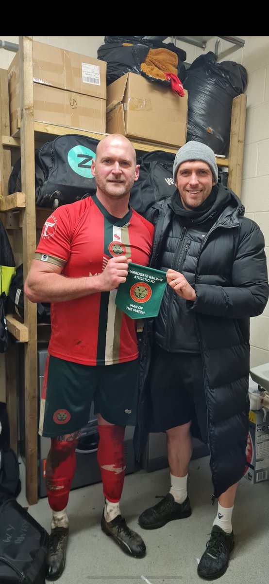 When I couldn’t get a game…. Others gave me one! Unbelievable performance from
The 🚂 lads today in horrendous conditions! Life in the old dog 🤫 4️⃣0️⃣ ps, I play for free! 🎅🏽🎅🏽🎅🏽🎅🏽🎅🏽🎅🏽