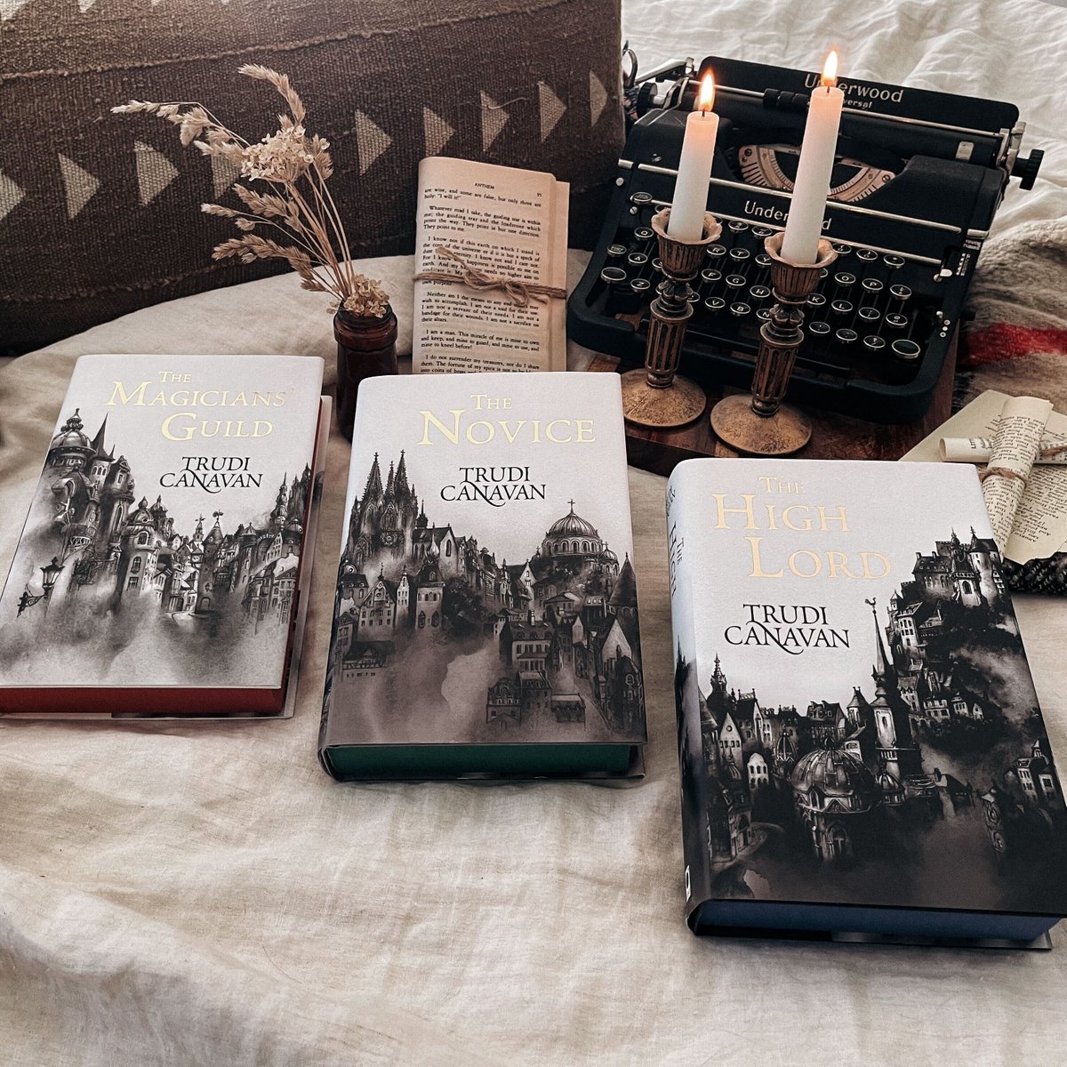 Got a set of these beauties for me and my closest friend from <a href="/illumicrate/">Illumicrate ✨</a>. #TheBlackMagicianTrilogy by #TrudiCanavan. We bonded over this series and have been friends and fellow readers since. Stunning book covers, and the hardback underneath is stunning too! #amreading