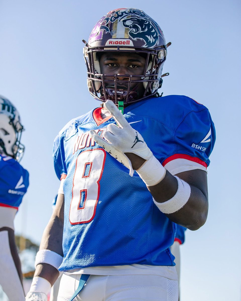 NSFootball96's tweet image. @ZayvionKing8 represented himself, family, school, and the Ninety Six community in a first class manner. Congrats on winning your last high school football game. #RF2 #R2W