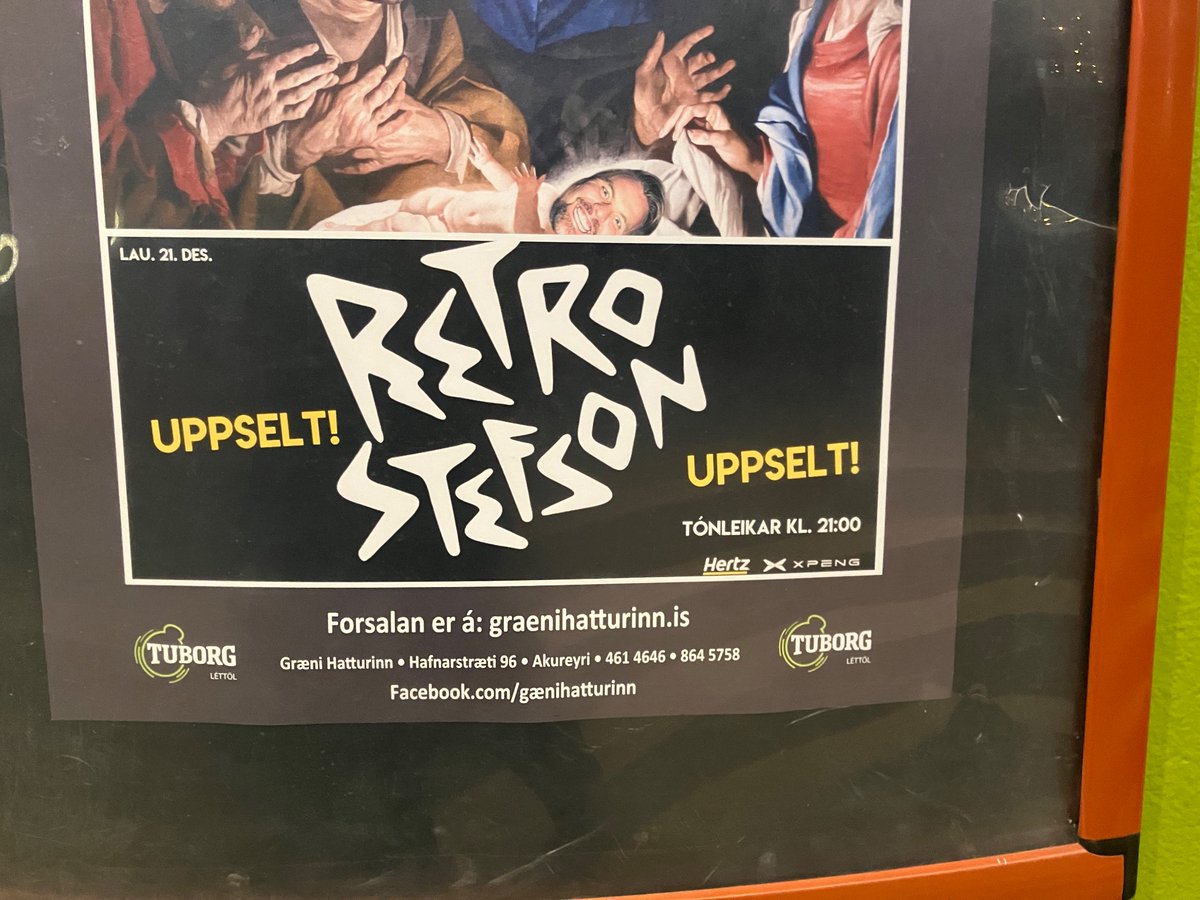 Þetta er bara að gerast! <a href="/retrostefson/">Retro Stefson</a> #grænihatturinn #AKcity
