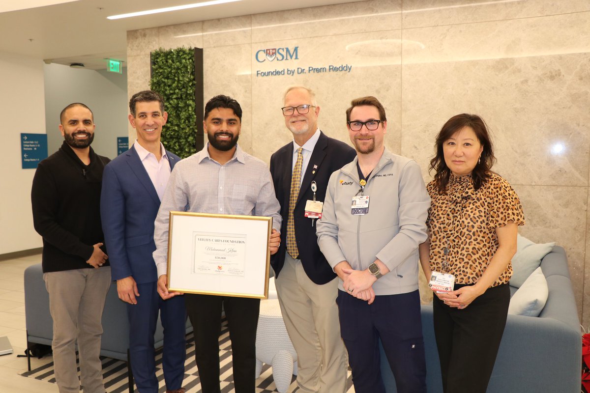 mzohabk's tweet image. Excited to share that I’ve completed my first semester of med school at CUSM and was honored to receive the @VituityCares Scholarship! Grateful for my time with @VituityHealth from being an ER Scribe to volunteering in Skid Row. Thank you to everyone who has supported me!