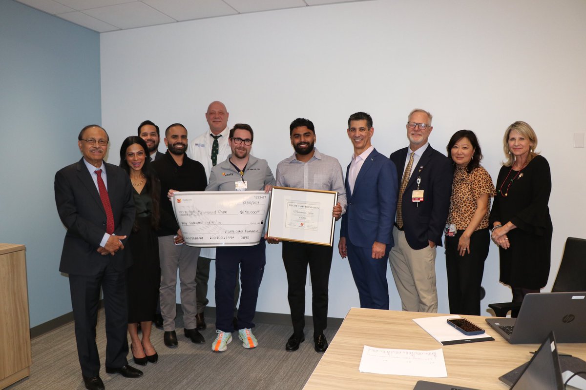 mzohabk's tweet image. Excited to share that I’ve completed my first semester of med school at CUSM and was honored to receive the @VituityCares Scholarship! Grateful for my time with @VituityHealth from being an ER Scribe to volunteering in Skid Row. Thank you to everyone who has supported me!