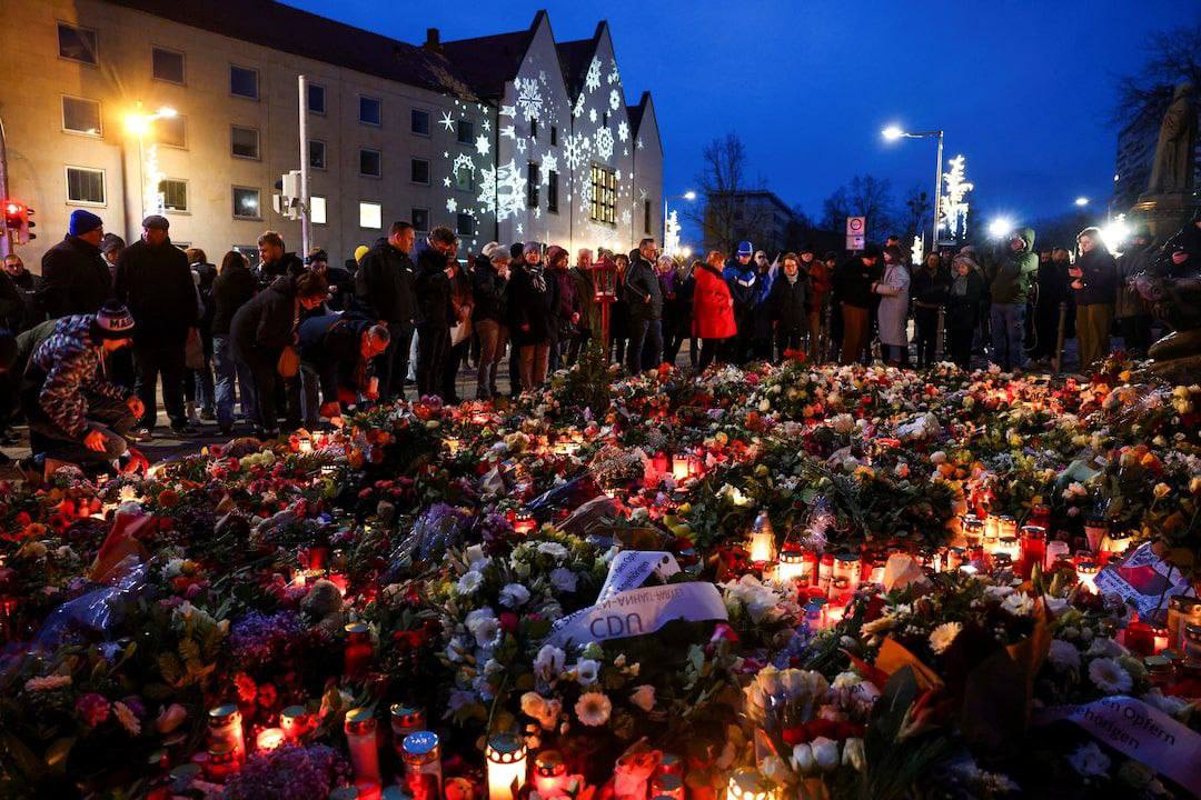kardinal691's tweet photo. In #Magdeburg, a #Ukrainian woman was among the victims of the attack at the Christmas market
The woman is currently in critical condition in a #German clinic. Overall, reports indicate 5 fatalities and over 200 injured.
🪐 Subscribe to #Live_Ukraine https://t.co/TtFJo5VX92