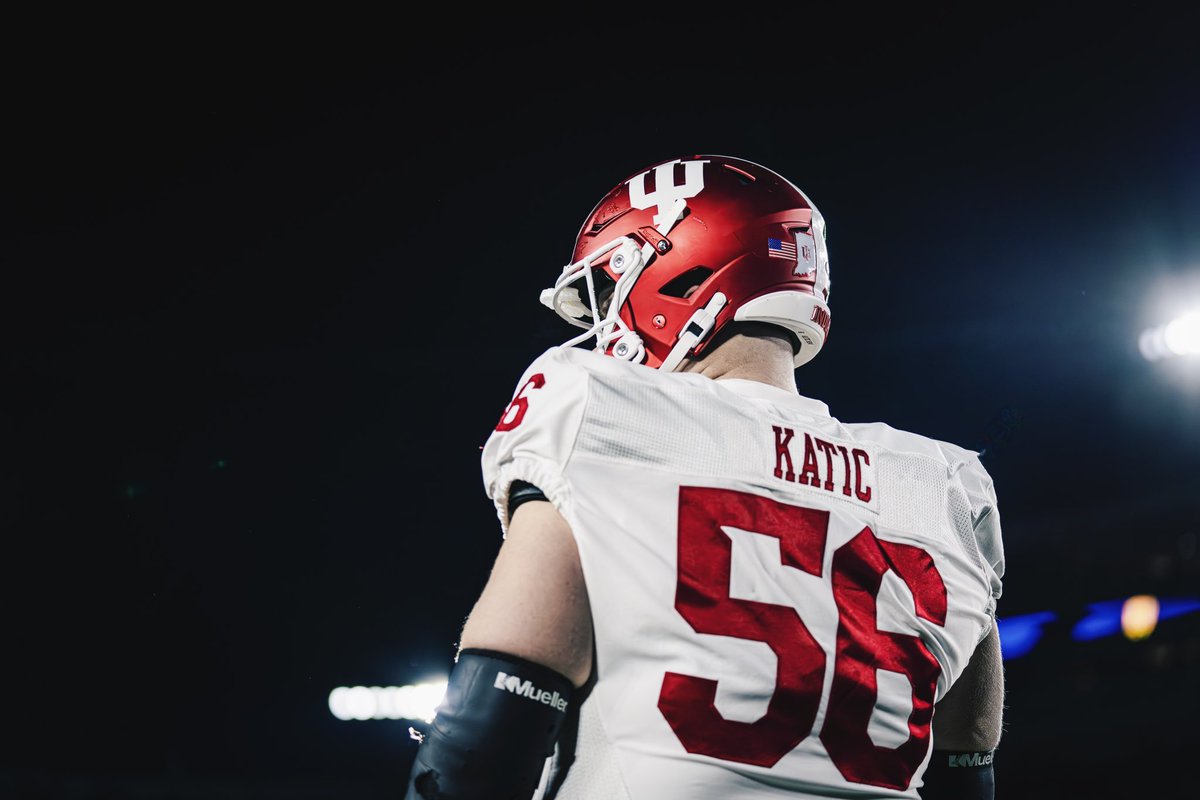 KaticMichael's tweet image. Thank you Indiana University. Thank you Football. #hoosierforlife