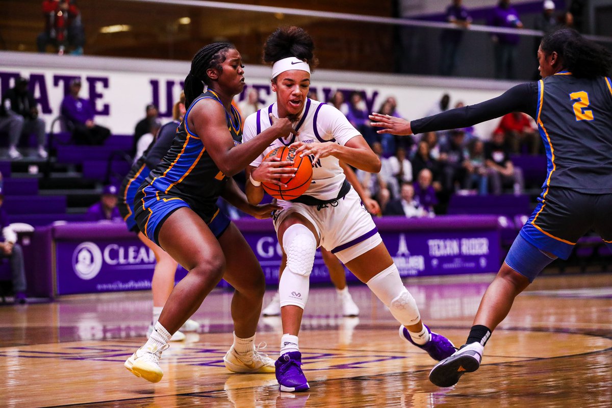 TarletonWBB's tweet photo. Work in Wisdom not done yet! 🔥 https://t.co/UtOcJoBquE
