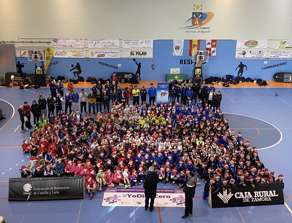 FBCyL's tweet photo. GRACIAS @aytolmedo y @cajaruralzamora por ayudarnos a hacerlo posible.
#FanaticMini #Olmedo https://t.co/PyxzoTyS88