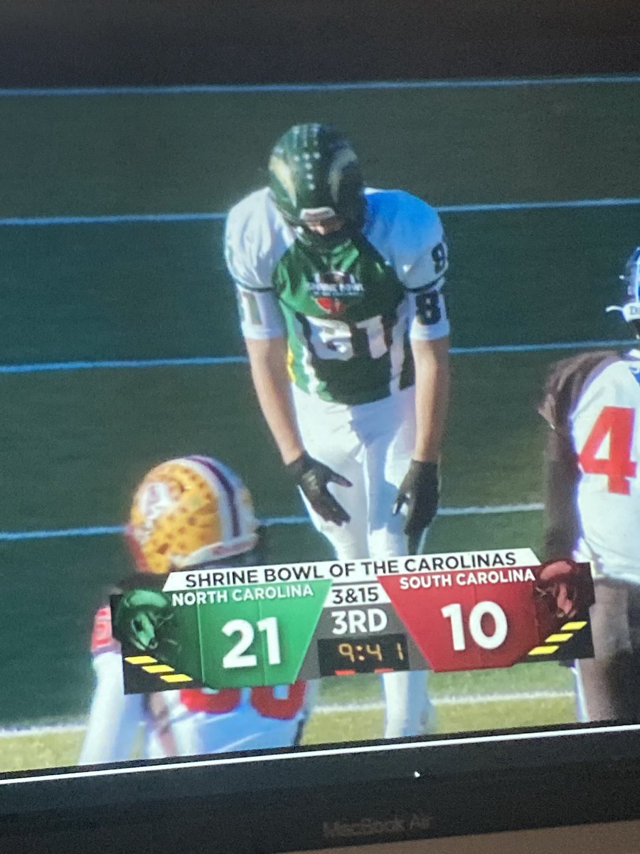Cam01Smith's tweet photo. Shout out to @ewell_jack for making history and representing AG at the Shrine Bowl. He is a 3 sport athlete, top of his class, and most importantly is a great person and friend. Love you man! 🤟
@coachcornwell @AGHSFootball @Wofford_FB https://t.co/TxNTU37WNG