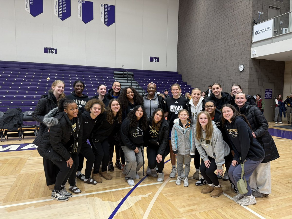 East Ridge Girls Basketball (@eastridgegirls2) on Twitter photo 🌟it’s always fun supporting the homegrown talent. Congrats to <a href="/DrakeWBB/">Drake Women's Hoops</a> and <a href="/emily_christe/">Emily Christenson</a> on a great win against St.Thomas!🌟 🌟it’s always fun supporting the homegrown talent. Congrats to <a href="/DrakeWBB/">Drake Women's Hoops</a> and <a href="/emily_christe/">Emily Christenson</a> on a great win against St.Thomas!🌟