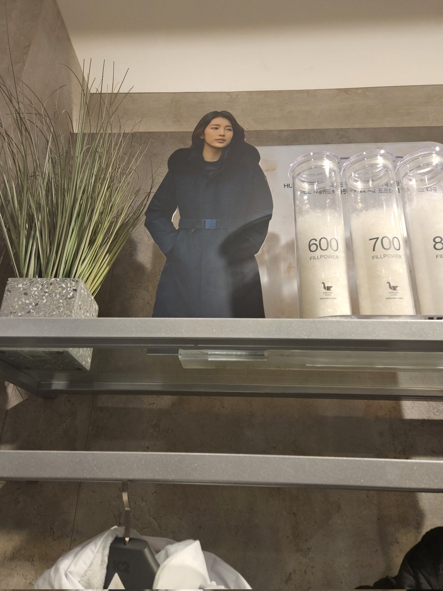 dorochys's tweet photo. 이러기 없기 !!
저기 저 꼭대기에 올려두심 !!

앙대요 ㅋㅋㅋ

#suzy #수지 #배수지 #K2아웃도어 https://t.co/ioRz5RJtDM