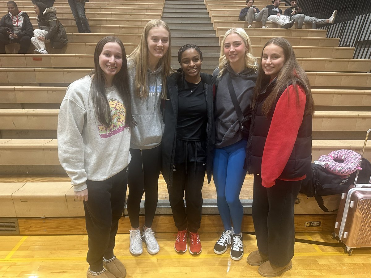 Berlin Lady Bears Basketball tweet media