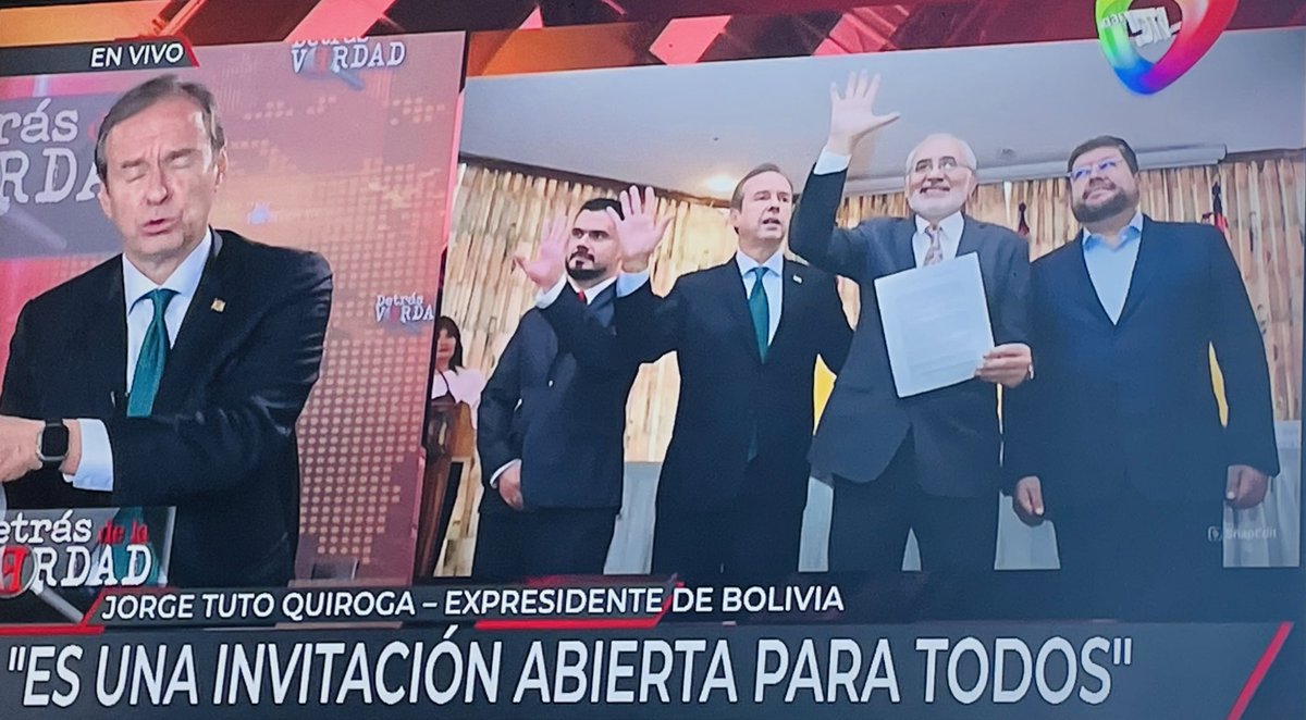 Los Auténticos Decadentes 
😒😂😫