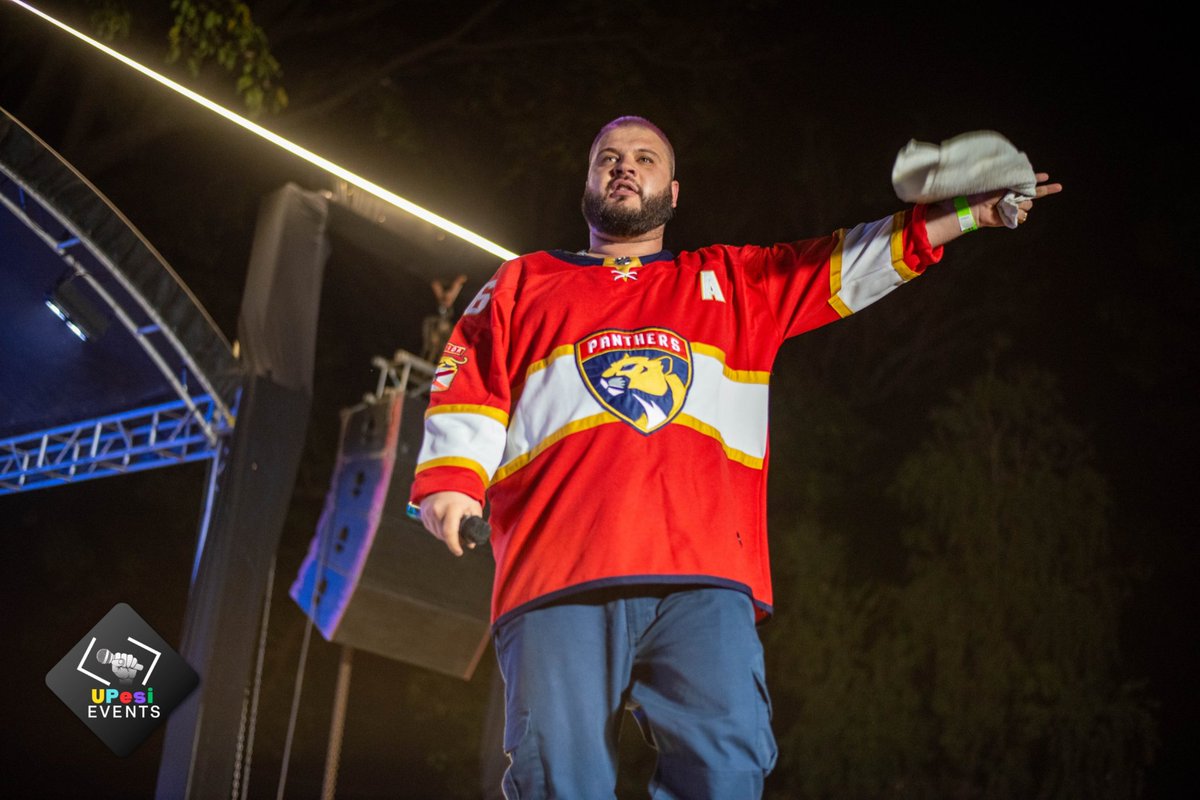 Kizito Representing Leon Island on the <a href="/rudeboypsquare/">Rudeboy</a> stage. 

#RudeBoyInGulu 

📸: @contrylous256